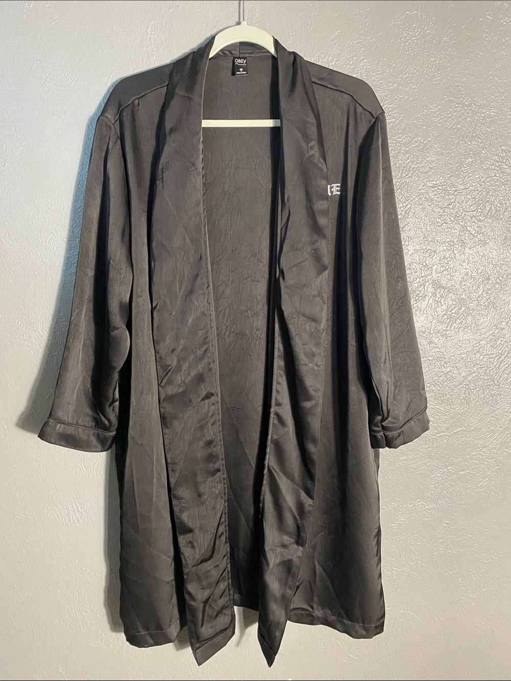 DAZY Satin Robe Small Black Lightweight Open Front Loungewear Kimono